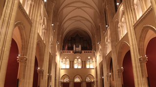 Eglise Saint Ignace . Paris . 2017
verres de lumière vitraux narthex Agence Patrick Rimoux , Sculpteur Lumière

illuminations de noël